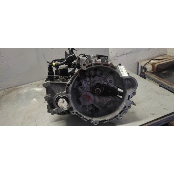 Recambio de caja cambios para hyundai accent (mc) gl referencia OEM IAM P61763  