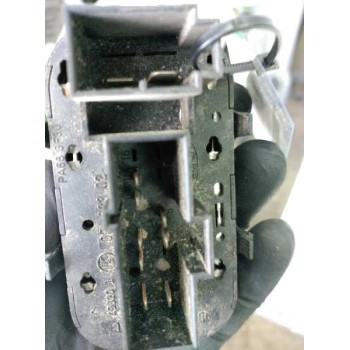 Recambio de mando elevalunas delantero izquierdo para ford focus berlina (cak) ambiente referencia OEM IAM   