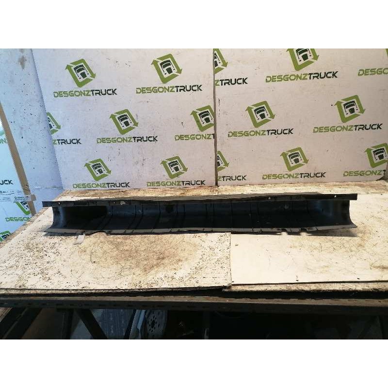 Recambio de paragolpes trasero para ford transit mod. 2000 combi ft 280 2.0 corto referencia OEM IAM   CENTRAL - Blanco 3