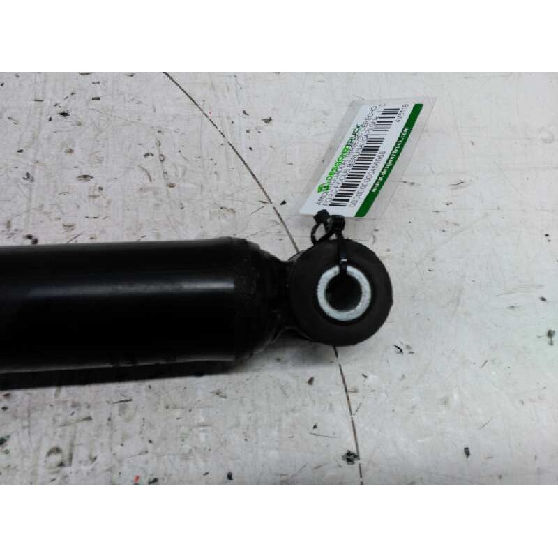 Recambio de amortiguador trasero derecho para ford focus berlina (cap) ghia referencia OEM IAM 4M5118080AAG - Blanco 2
