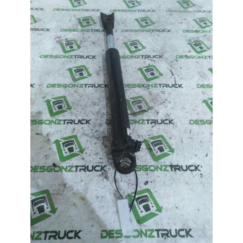 Recambio de brazo elevacion cabina para renault magnum ab 2005 cabina adel.tractor semirr. 4x2 4xx.18 gran espacio referencia OE - Blanco
