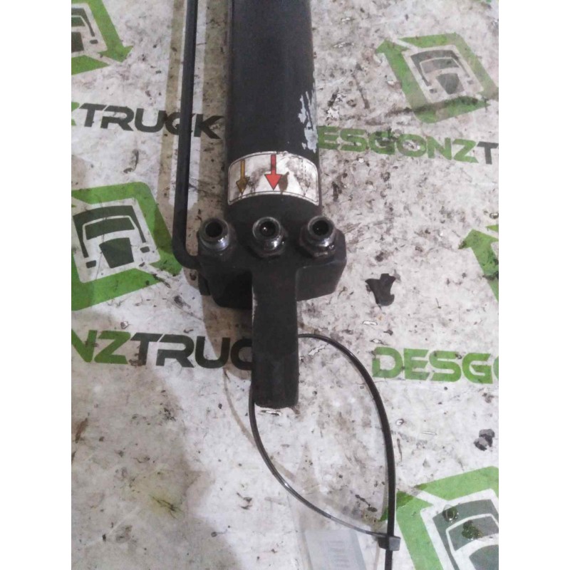 Recambio de brazo elevacion cabina para renault magnum ab 2005 cabina adel.tractor semirr. 4x2 4xx.18 gran espacio referencia OE - Blanco 2