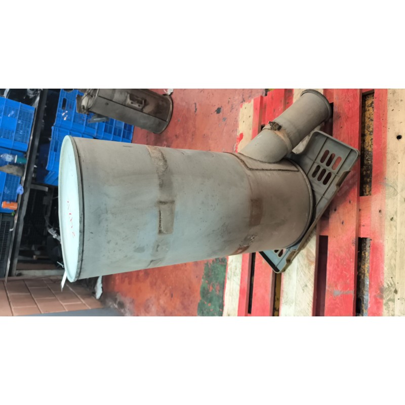 Recambio de silenciador trasero para iveco stralis (as) 12.9 diesel referencia OEM IAM 41213758 - Blanco 2