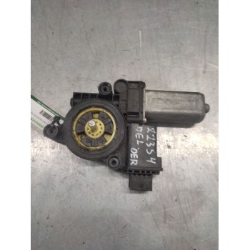 MOTOR ELEVALUNAS DELANTERO DERECHO 6 PINS 