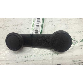 Recambio de maneta elevalunas delantera izquierda para ford fiesta berl./courier surf referencia OEM IAM   