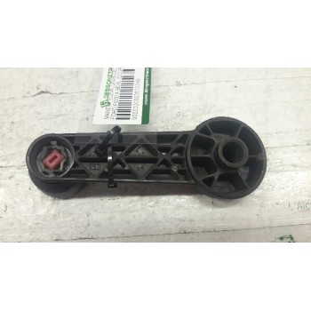 Recambio de maneta elevalunas delantera izquierda para ford fiesta berl./courier surf referencia OEM IAM   