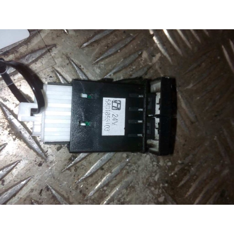 Recambio de interruptor para iveco stralis (as) fsa t/p 4x2 gran espacio referencia OEM IAM 5801856103 - Blanco 2