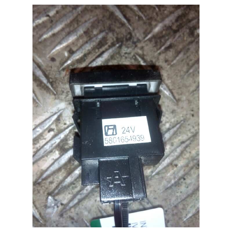 Recambio de interruptor para iveco stralis (as) fsa t/p 4x2 gran espacio referencia OEM IAM 5801654939 - Blanco 2