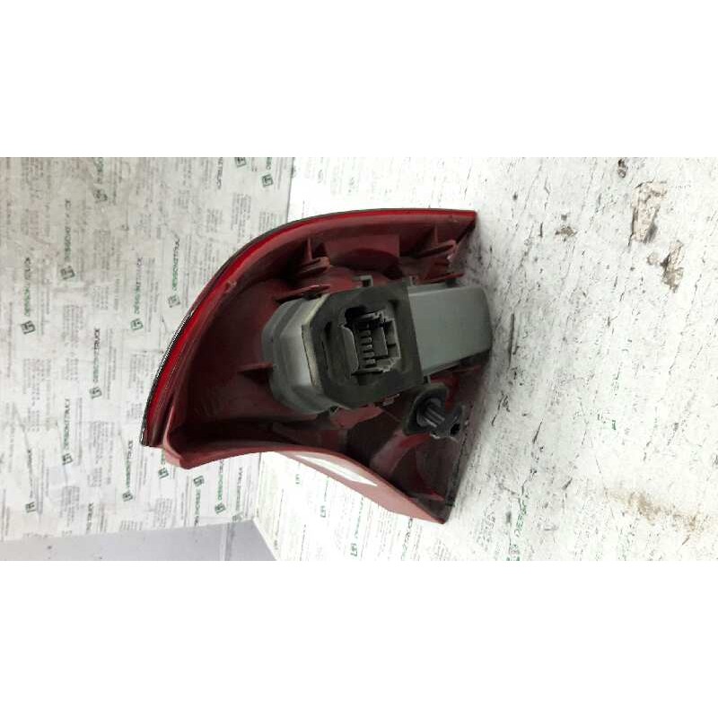 Recambio de piloto trasero izquierdo para renault clio ii fase ii (b/cb0) techno referencia OEM IAM 2