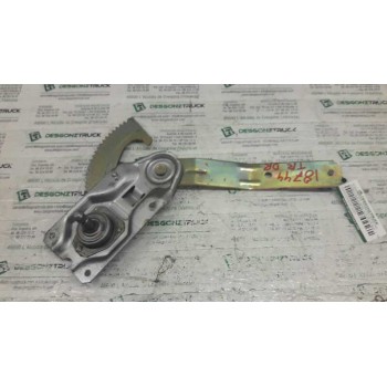 ELEVALUNAS TRASERO DERECHO 89FBA27000AF 
