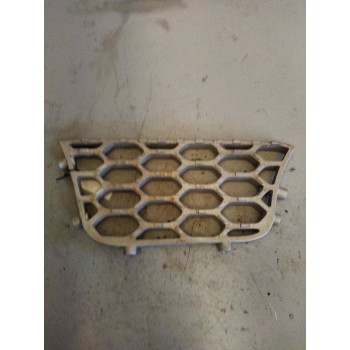 Recambio de huella peldaño para renault serie d referencia OEM IAM 9611LC40A 7485140099 DERECHA