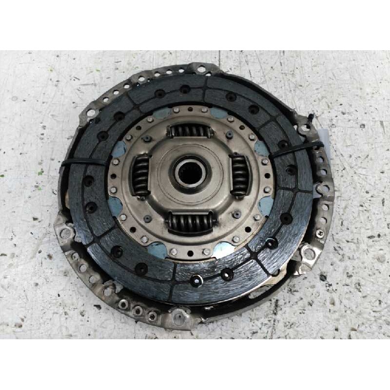Recambio de kit embrague para ford focus berlina (cap) ghia referencia OEM IAM - Blanco 2