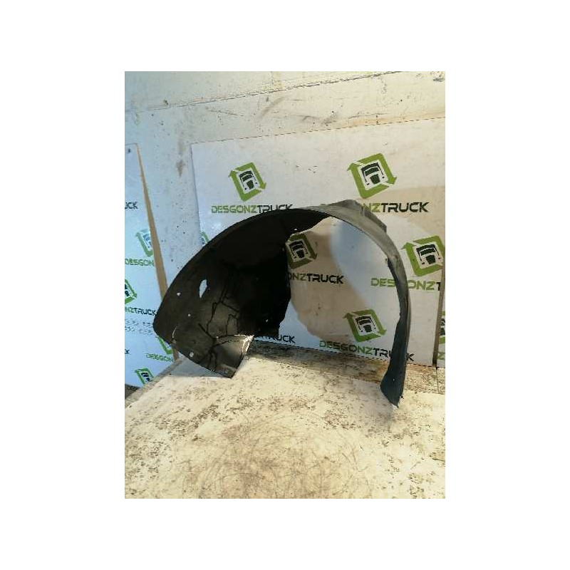 Recambio de paso rueda delantero izquierdo para audi a6 avant (4b5) 2.5 tdi referencia OEM IAM  DELANTERO 