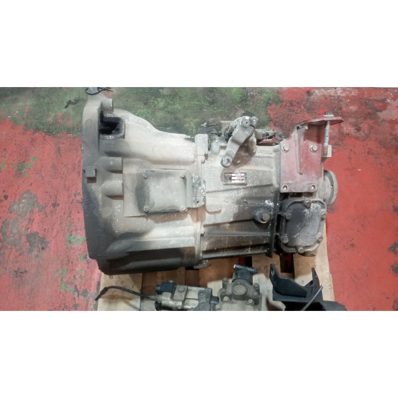 Recambio de caja cambios para iveco eurocargo 5.9 diesel referencia OEM IAM 28456 8859163 