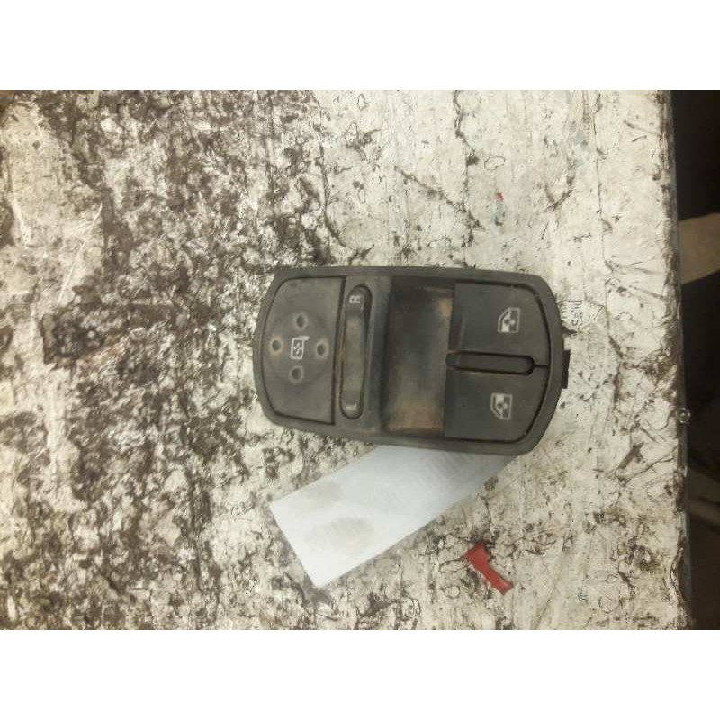 Recambio de mando elevalunas delantero izquierdo para opel corsa d 1.3 16v cdti referencia OEM IAM 13258521AA 31562573131307 - Blanco