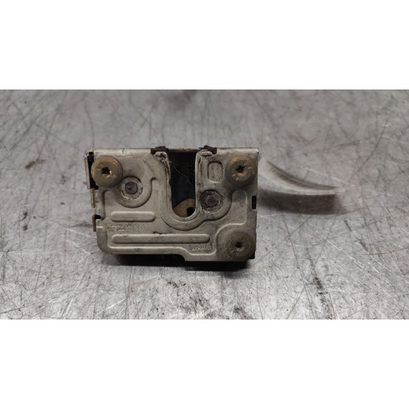Recambio de cerradura puerta delantera izquierda para iveco daily iv caja/chasis 35c15 referencia OEM IAM   