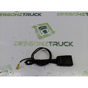 Recambio de enganche de cinturon delantero derecho para mercedes-benz clase e (w211) berlina e 270 cdi (211.016) referencia OEM 