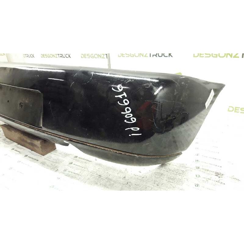 Recambio de paragolpes trasero para ford fiesta berlina básico referencia OEM IAM - Negro 3