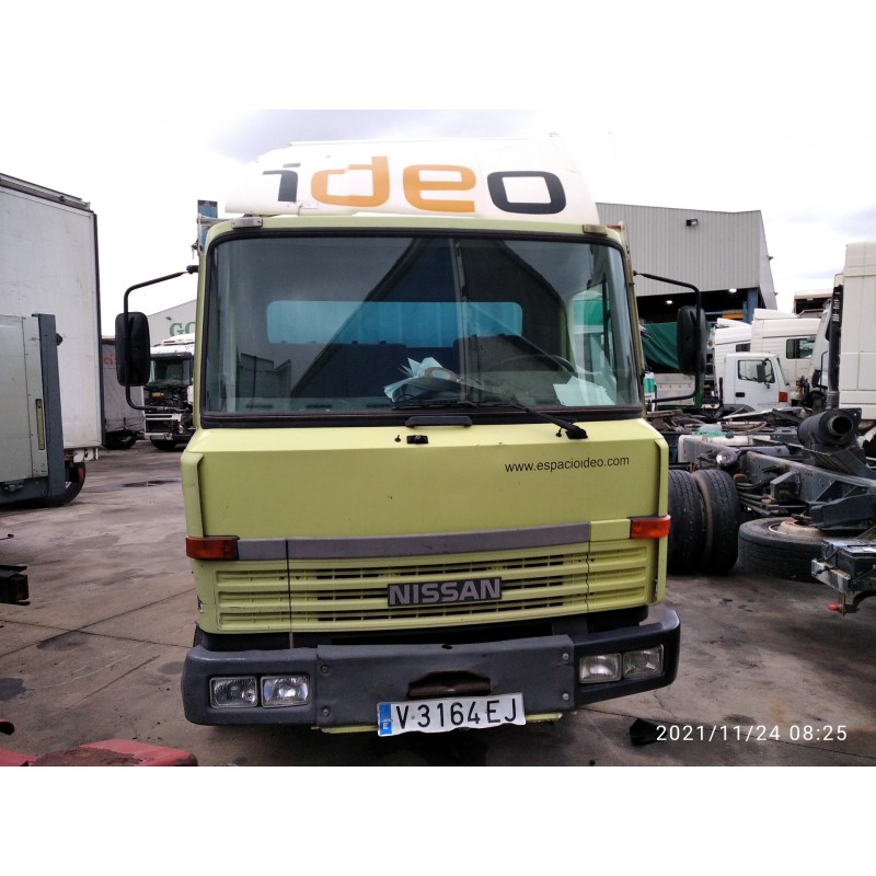 NISSAN TRUCKS L35.09