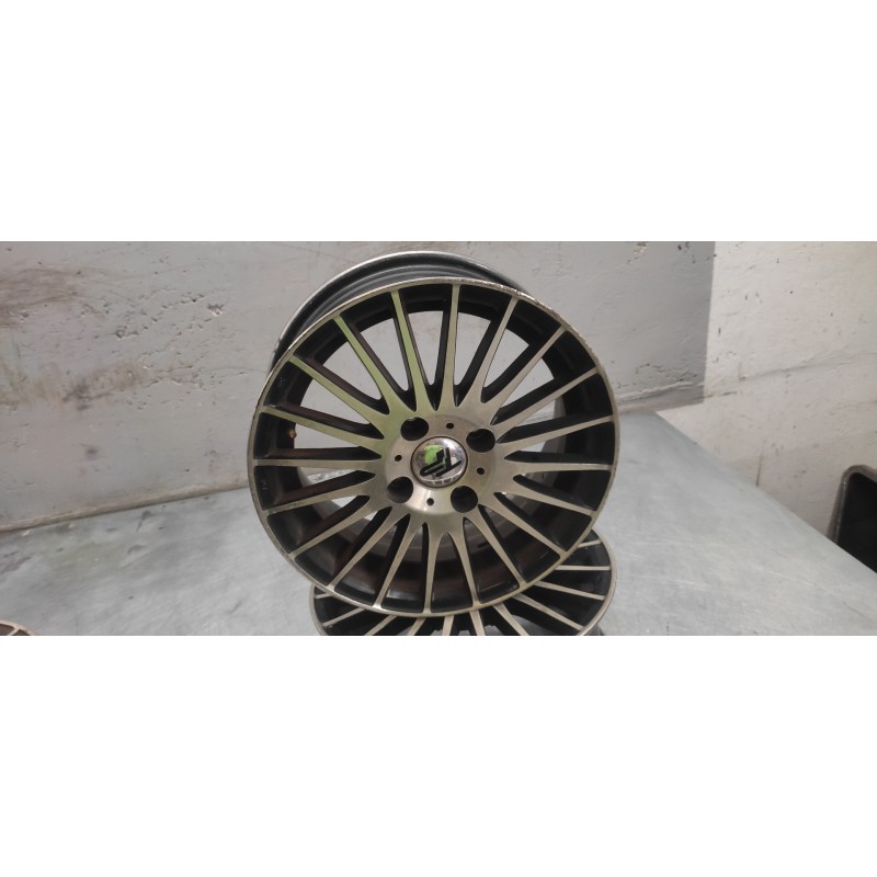 Recambio de juego llantas para opel corsa c blue line referencia OEM IAM  14 X 6.0JJ ET38 14''-4 TORNILLOS - Blanco 11