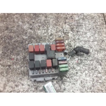 CAJA RELES / FUSIBLES 1332044080 