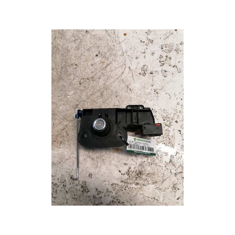 Recambio de maneta exterior porton para opel corsa c referencia OEM IAM 13168316 2 PINS 