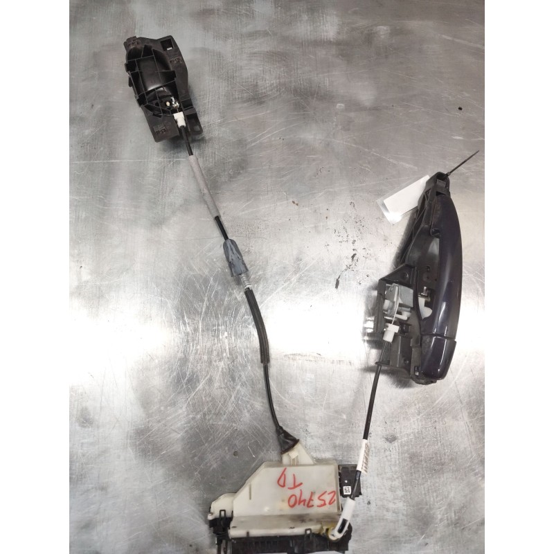 Recambio de cerradura puerta trasera izquierda para peugeot 208 i (ca_, cc_) 1.2 thp 110 referencia OEM IAM 9812501180  