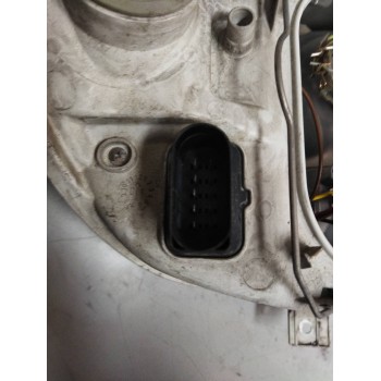 Recambio de faro izquierdo para mercedes trucks sprinter 411 cdi referencia OEM IAM   