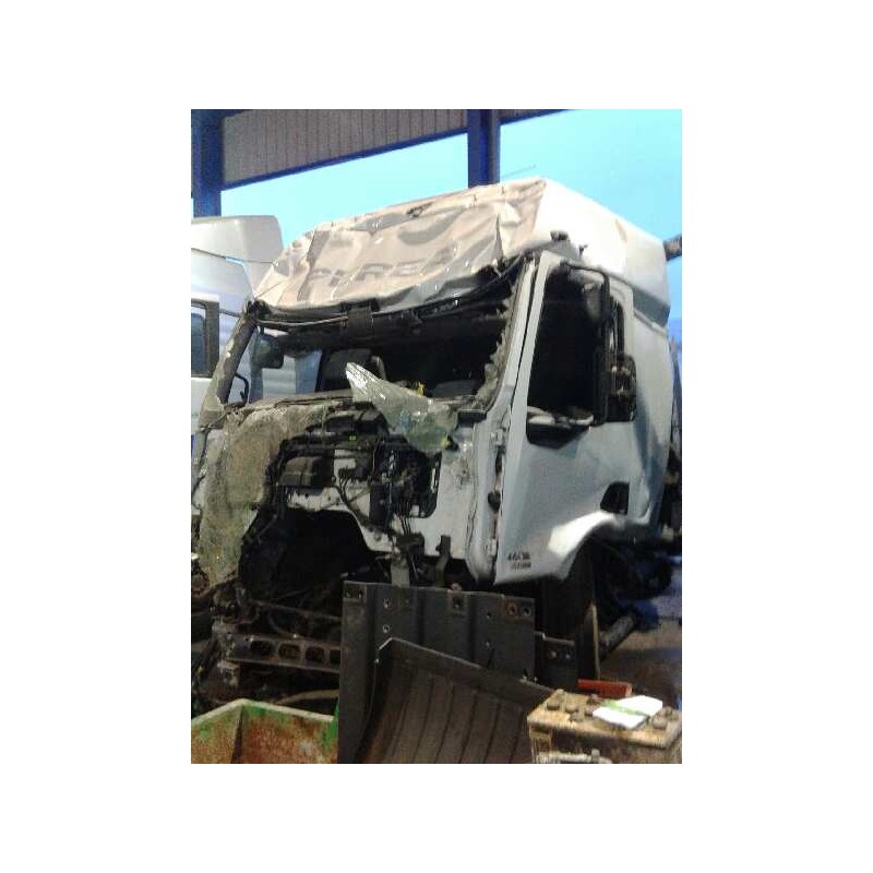 RENAULT PREMIUM ROUTE 2006