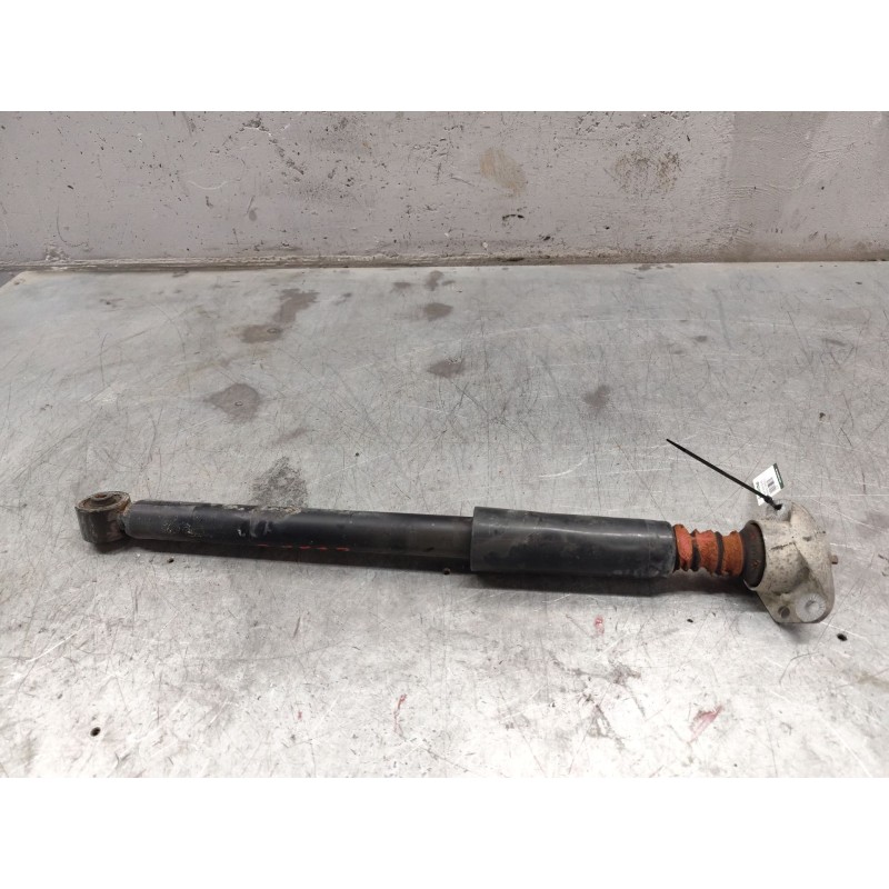 Recambio de amortiguador trasero para volkswagen golf iv berlina (1j1) 1.9 tdi referencia OEM IAM   