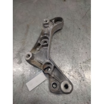 Recambio de soporte para mercedes-benz clase glk (x204) 220 cdi 4-matic (204.984) referencia OEM IAM A2720140295  