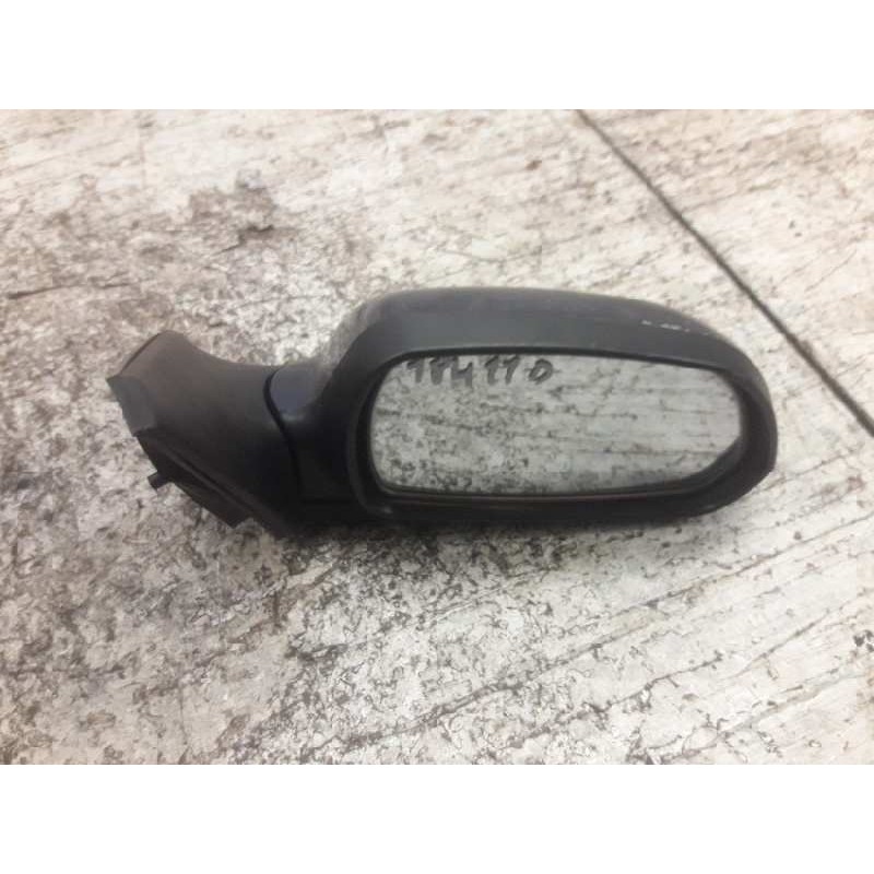 Recambio de retrovisor derecho para kia shuma ii 1.6 ls berlina portón referencia OEM IAM  3 PINS 