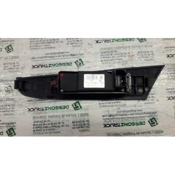 Recambio de mando elevalunas delantero derecho para mazda 3 berlina (bk) 1.6 crdt active referencia OEM IAM   