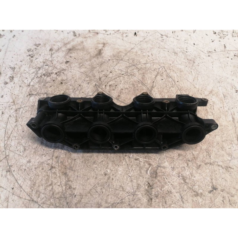 Recambio de colector admision para nissan interstar (x70) 2.5 dci diesel cat referencia OEM IAM 8200684323 2