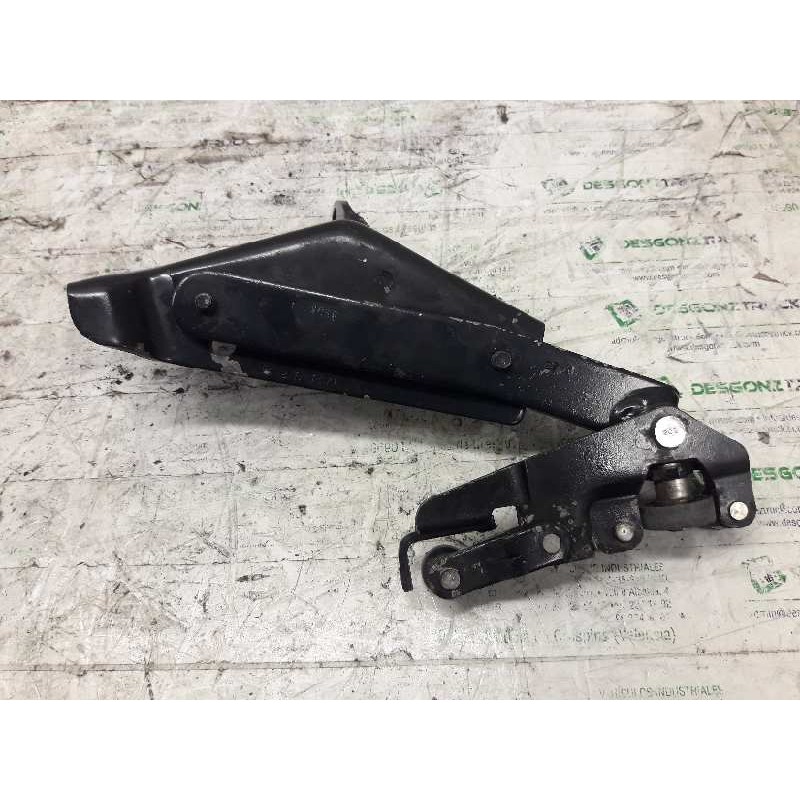 Recambio de bisagra trasera derecha para fiat doblo (119) 1.9 d active (05.2004) referencia OEM IAM  INFERIOR 