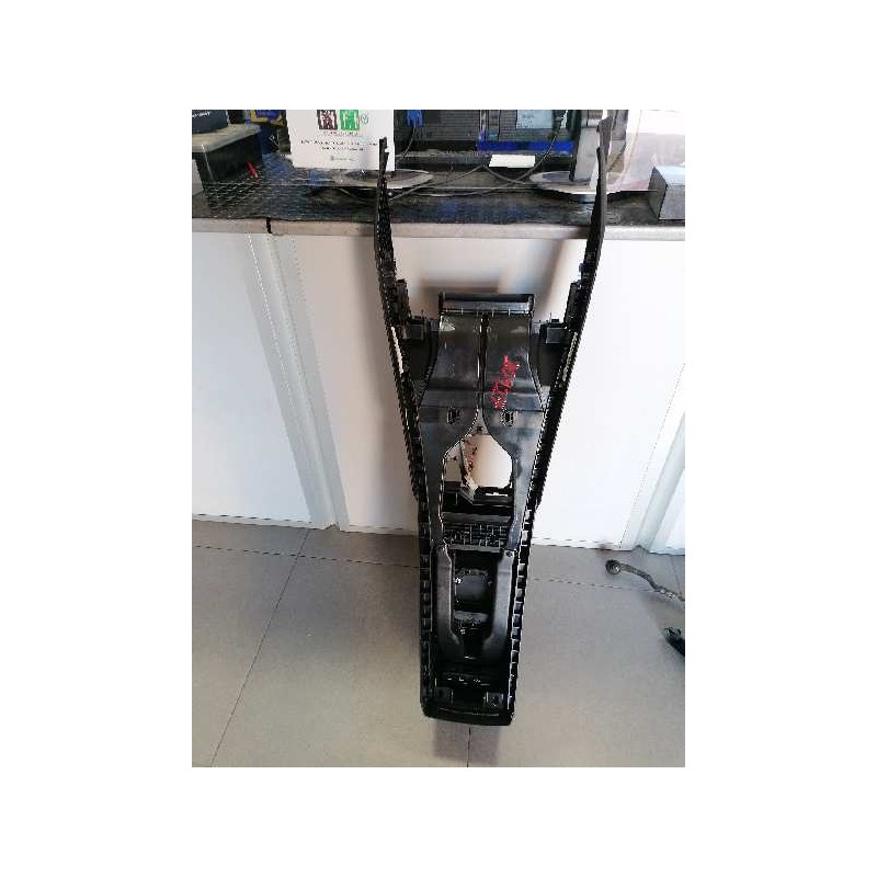Recambio de guarnecidos palanca cambio para bmw x3 (f25) xdrive 20d referencia OEM IAM 105005266 10