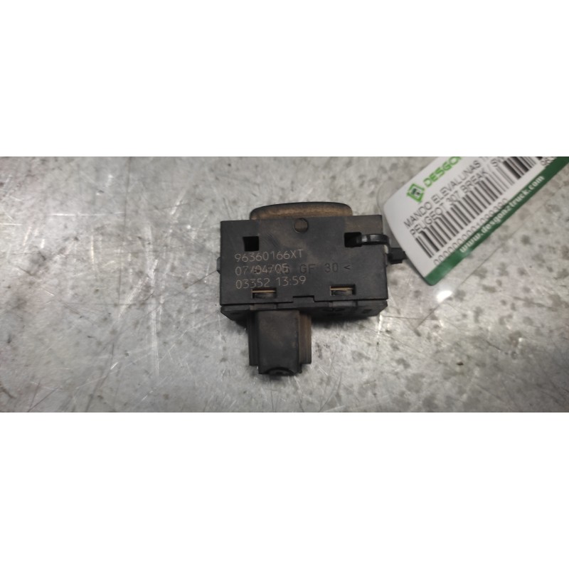 Recambio de mando elevalunas trasero derecho para peugeot 307 break / sw (s1) sw pack referencia OEM IAM 96360166XT 4 PINS 2