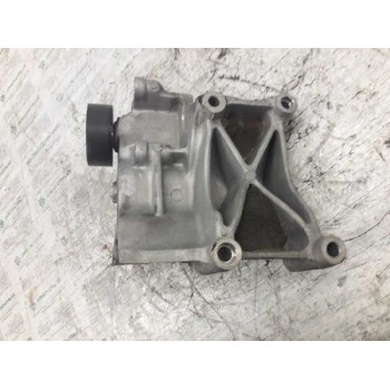 Recambio de soporte alternador para kia carens 2.0 crdi ex monovolumen referencia OEM IAM   