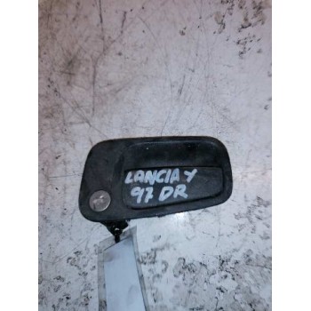 Recambio de maneta exterior delantera derecha para lancia lancia y 1.1 cat referencia OEM IAM   