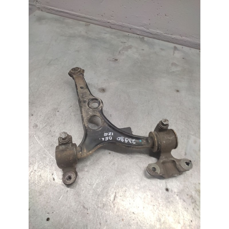 Recambio de brazo suspension inferior delantero izquierdo para fiat scudo furgoneta (220_) 1.9 d referencia OEM IAM - Blanco 2