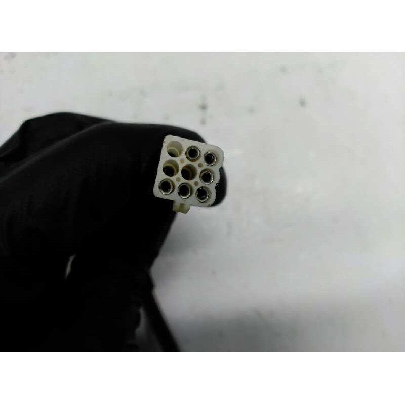 Recambio de mando elevalunas delantero derecho para opel astra f berlina california referencia OEM IAM 3M5T14529AA - Rojo 3