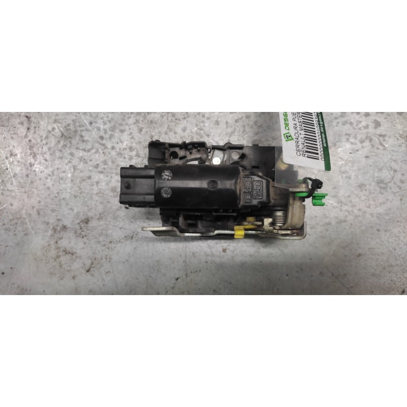 Recambio de cerradura puerta delantera derecha para renault master ii ph. 2 doka/pr. fgst referencia OEM IAM   2 PINS 2
