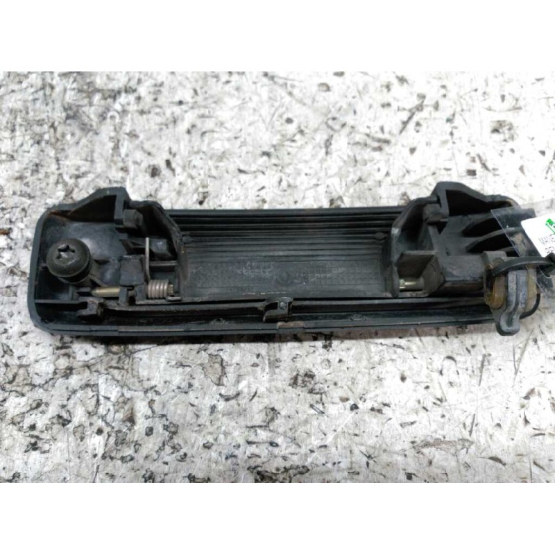 Recambio de maneta exterior delantera izquierda para renault 5 (b/c40) gtl (b/c 402, c 407) referencia OEM IAM 2