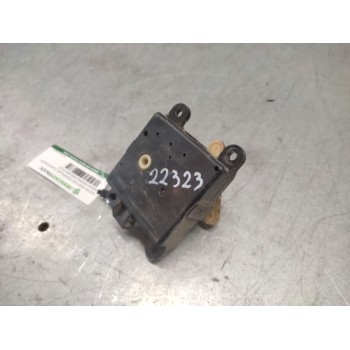 Recambio de motor apertura trampillas climatizador para nissan primera berlina (p12) acenta referencia OEM IAM 3T05030820  3 PIN