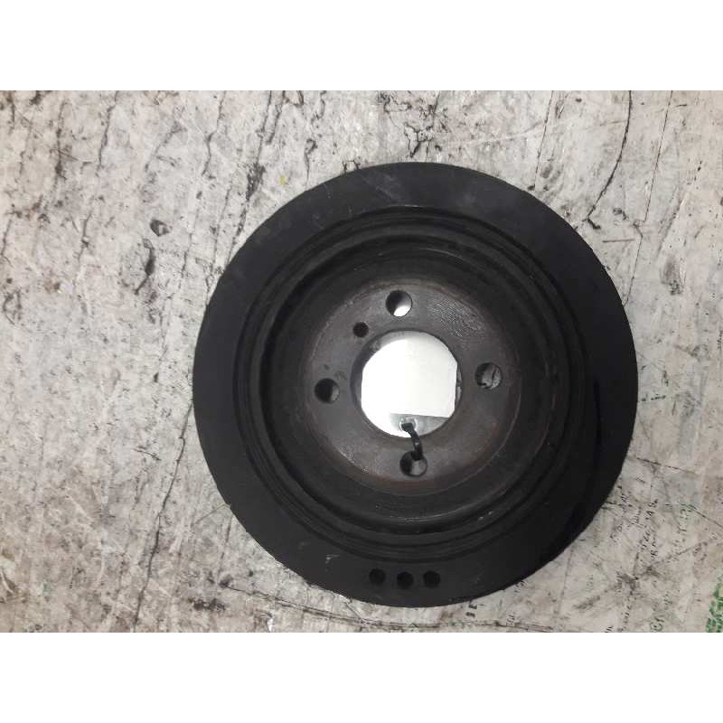 Recambio de polea cigueñal para kia carens 2.0 crdi ex monovolumen referencia OEM IAM 2