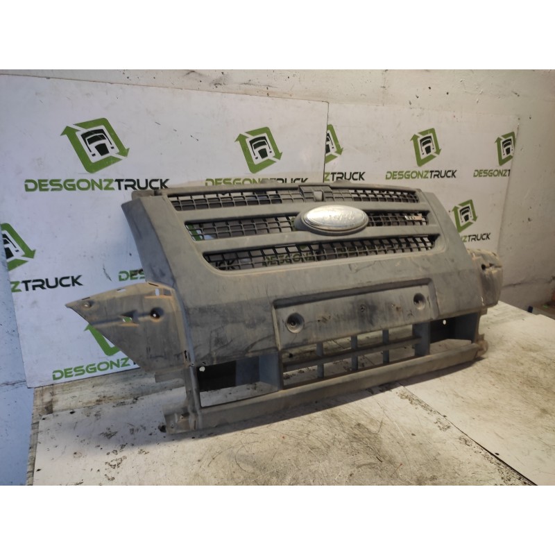 Recambio de paragolpes delantero para ford transit combi '06 ft 260 corto referencia OEM IAM   PARTE CENTRAL - Blanco 2