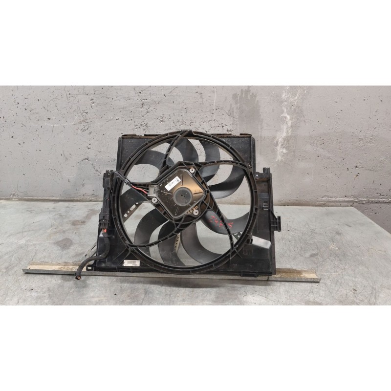 Recambio de electroventilador para bmw 3 (f30, f80) 318 d xdrive referencia OEM IAM 8616331501  