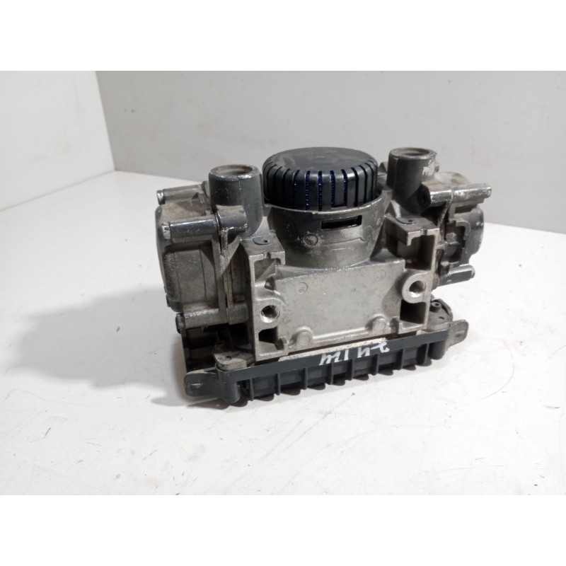Recambio de valvula aire para man tg-m 12.280 12.280 fg c (compact) referencia OEM IAM 81521066040 VALVULA EBS MODULADOR DE EJE - Blanco 2