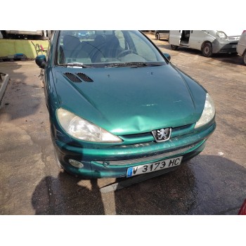peugeot 206 berlina del año 2000