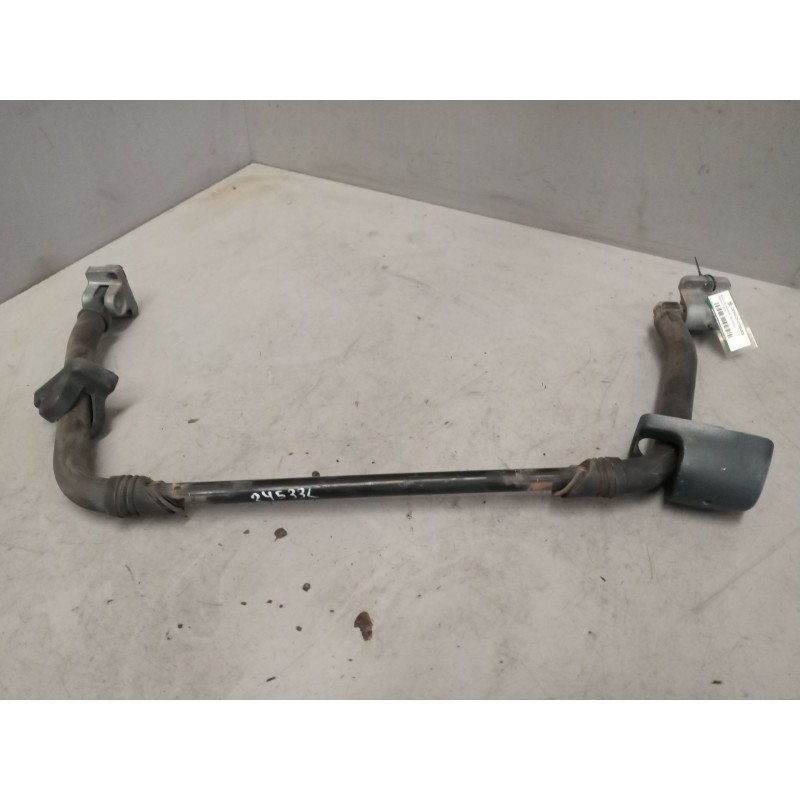 Recambio de brazo retrovisor izquierdo para nissan atleon 110 referencia OEM IAM - Blanco 4